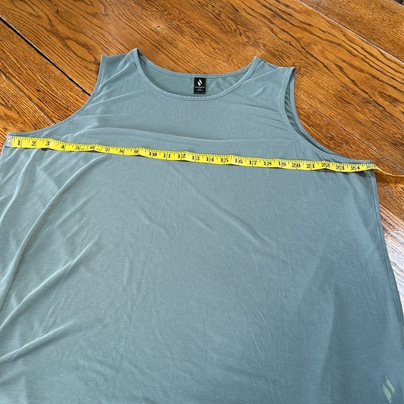 Skechers sage green tank style top. Size 3XL. - Picture 2 of 9